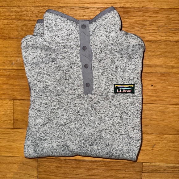 Women's L.L.Bean Gray Sweater / Fleece Pullover / Size Medium - Picture 1 of 5